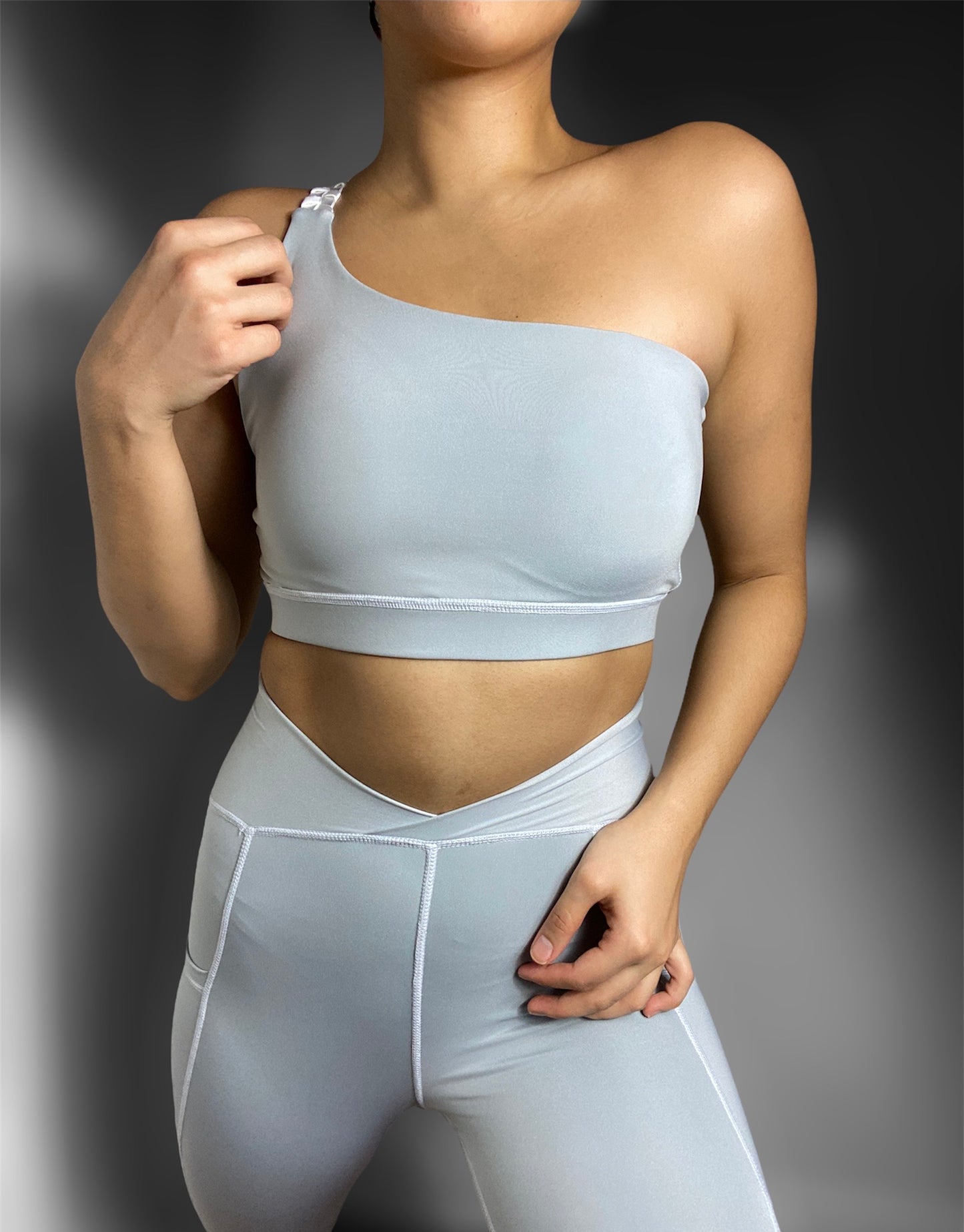 TROPIC One Shoulder Weave Sports Bra
