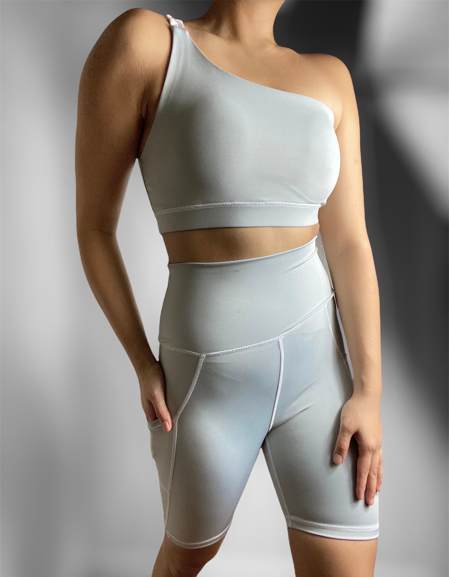 TROPIC One Shoulder Weave Sports Bra