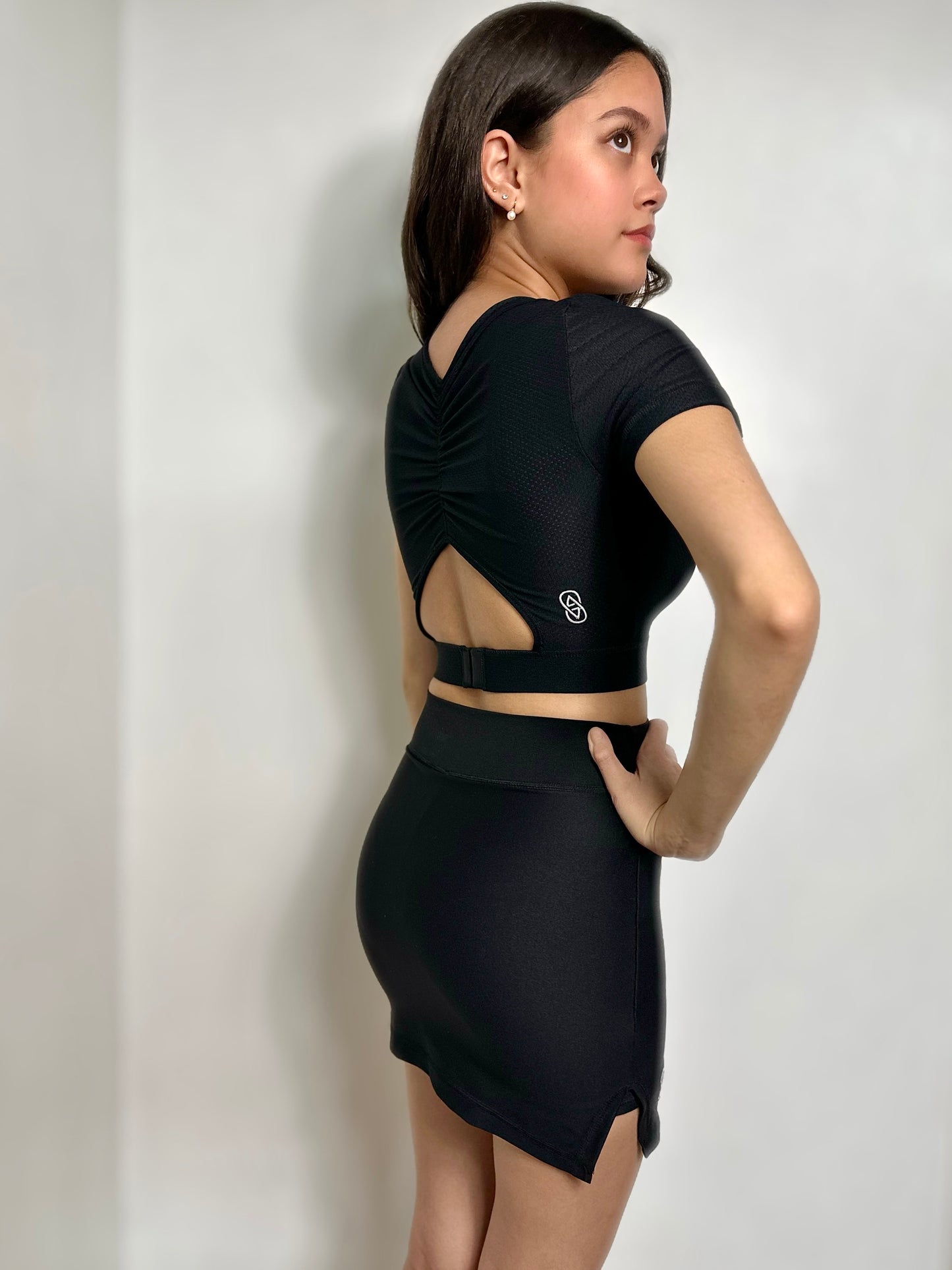 BRAVA Twist Top